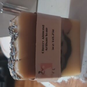 🍒Handmade Cherry Almond Soap